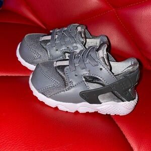 Nike Grey Huarache Infant
